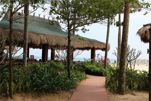 花阪亭冰淇淋菠萝包