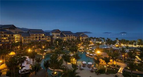 雪纺半身裙搭配技巧